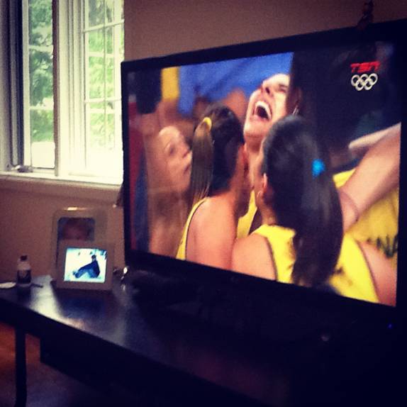 Alegria delas e nossa nas Olimpiadas (em Toronto, no Canadá)